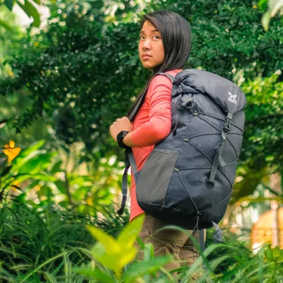 CARRIER Tas Ransel Gunung Lipat Anti Air 35L Foldable Water Resistant Carrier 019 Abu Tua 4 carrier_clove_35l_gray3