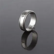 CINCIN Cincin Titanium Rotate Cross Silver