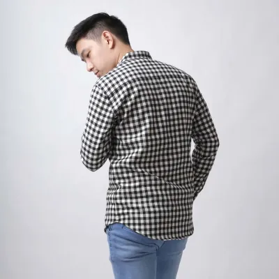 KEMEJA PANJANG Kemeja Flanel Pria Lengan Panjang Motif Kotak 02 Hitam Putih gading 3 kffj_flanel_02hx_pg2