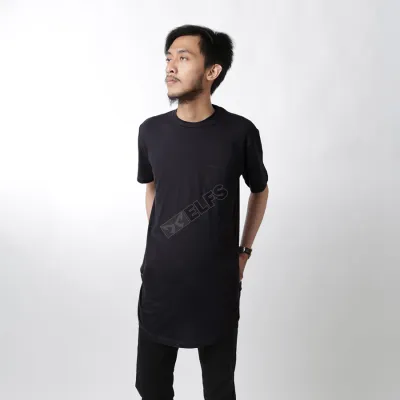 KAOS HOODIE KAOS PRIA ONECK LENGAN PENDEK KATUN LONGFIT POCKET TSHIRT OBLONG HITAM  1 ok_cotton_polos_longfit_pocket_hx0_copy