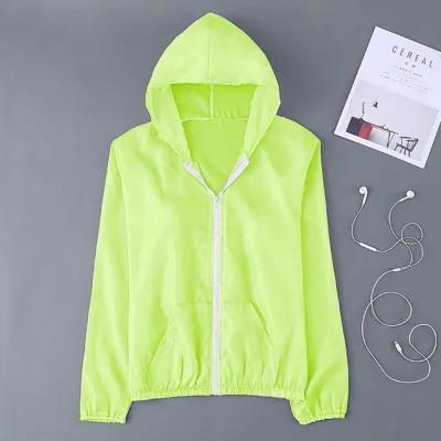 JAKET TRAINING Jaket Transparan Korea Hoodie Wanita Parasut Fashion Sport Hijau Stabilo 1 parasut_transparant_wanita_is1