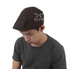 TOPI PELUKIS Topi Flatcap Painter Canvas Polos Coklat Tua