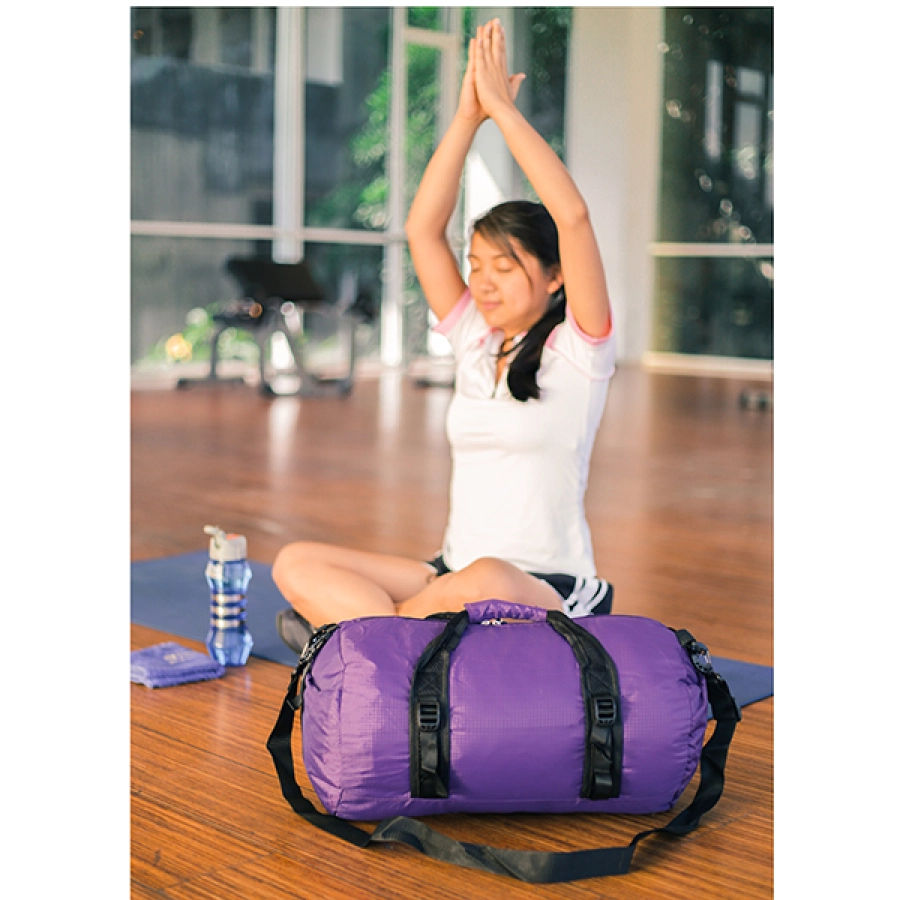 TRAVEL BAG Tas Duffle Lipat Anti Air Foldable Water Resistant Travel Bag ZD05 Ungu Tua 4 travel_bag_keeve_35l_purple_3_copy